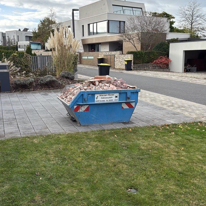 5249114166964982604 121