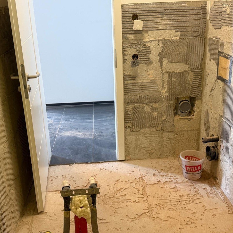 5249114166964982606 121