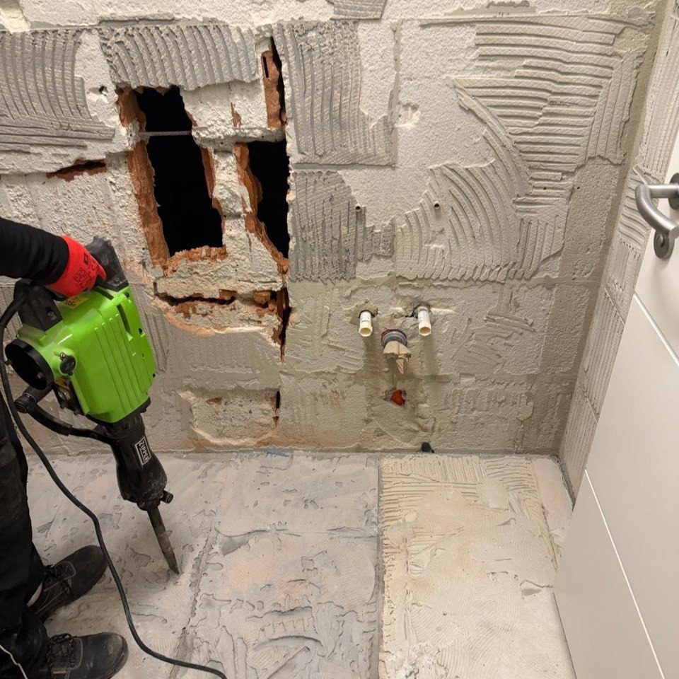 5249114166964982608 121